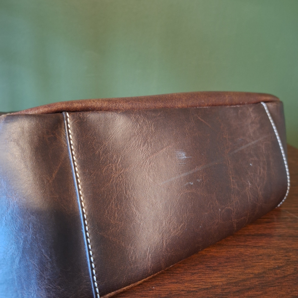 Relic Brown Faux Leather Handbag - Picture 7 of 7